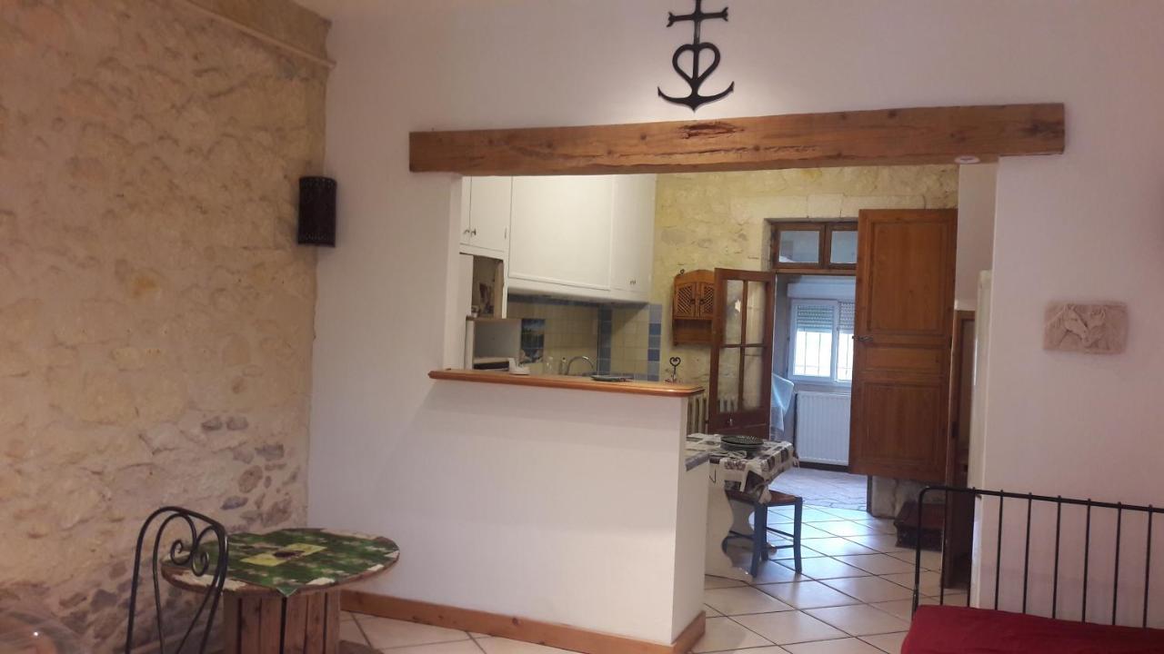 הוילה ארל Joli Maison En Pierre מראה חיצוני תמונה