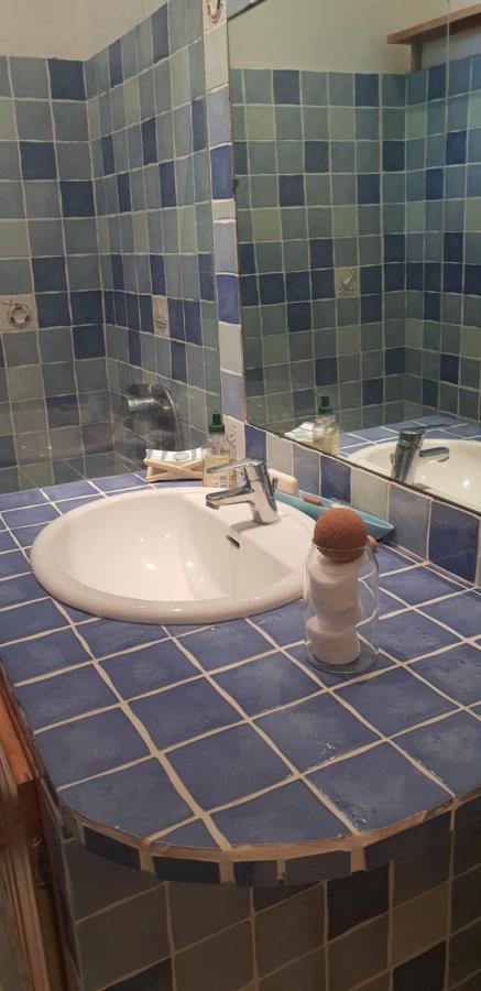 הוילה ארל Joli Maison En Pierre מראה חיצוני תמונה